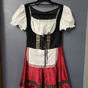Women's Oktoberfest Costume - Medium